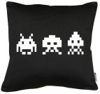 Astro Invaders Kissen mit Füllung 40x40cm 